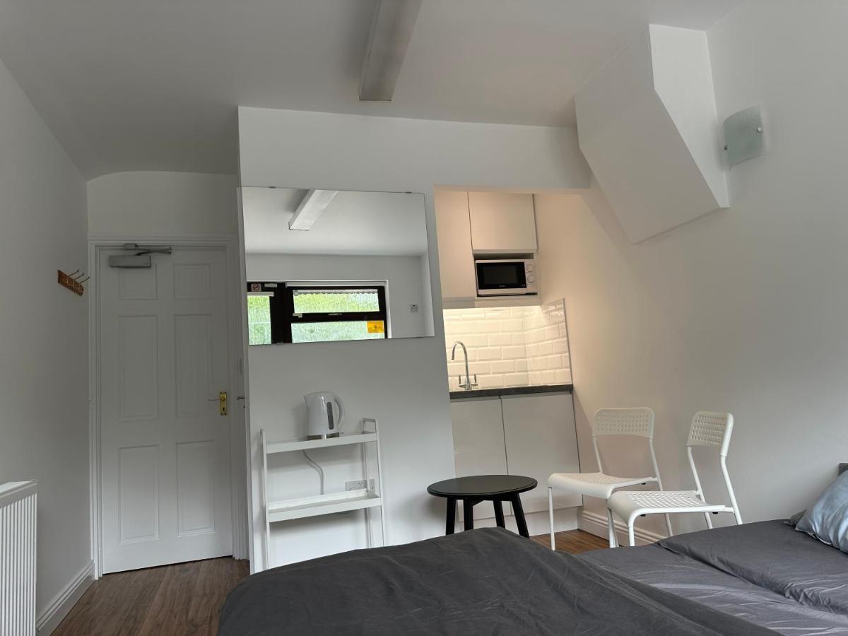 Santry Studio ดับลิน ภายนอก รูปภาพ